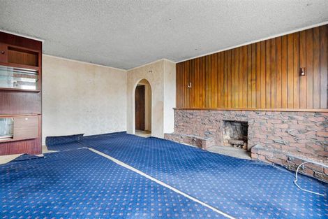 Photo of property in 25 Archibald Road, Kelston, Auckland, 0602