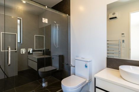 Photo of property in 16 Roys Street, Marshland, Christchurch, 8083