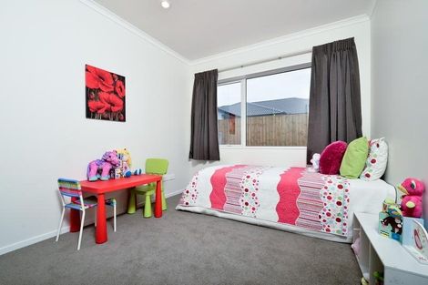 Photo of property in 7 Pohue Avenue, Huapai, Kumeu, 0810