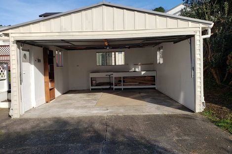 Photo of property in 15 Linwood Avenue, Forrest Hill, Auckland, 0620