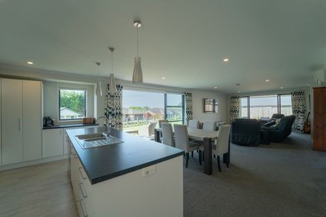 Photo of property in 31 Bertrowe Drive, Ohauiti, Tauranga, 3112