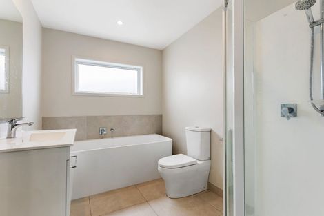 Photo of property in 8 Recovery Road, Papakura, 2110