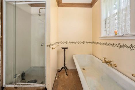 Photo of property in 30 Huia Street, Ohura, 3926