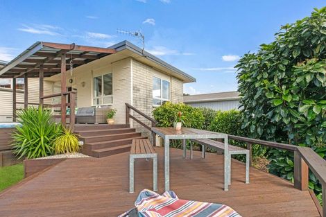 Photo of property in 32 Woodford Avenue, Brookfield, Tauranga, 3110
