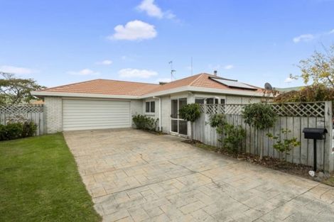 Photo of property in 90 Evans Road, Papamoa Beach, Papamoa, 3118