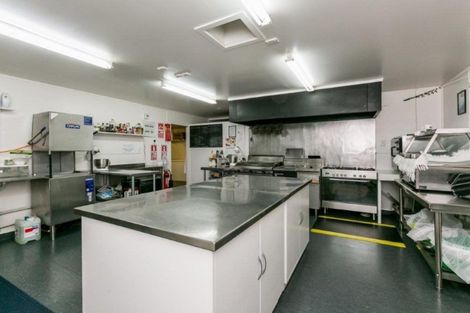 Photo of property in 797 Pourerere Road, Omakere, Waipawa, 4271