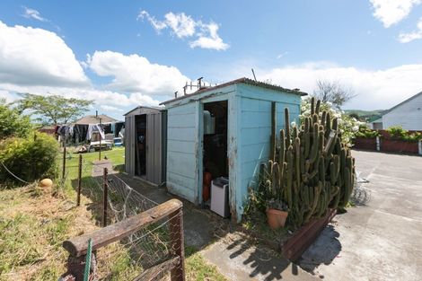 Photo of property in 9 Freyberg Terrace, Waipukurau, 4200