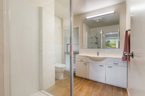 Photo of property in 37 Starlight Cove, Hobsonville, Auckland, 0618