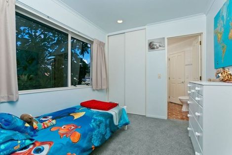 Photo of property in 27 Crestview Place, Browns Bay, Auckland, 0630