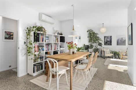 Photo of property in 70 Pacific View Road, Papamoa Beach, Papamoa, 3118