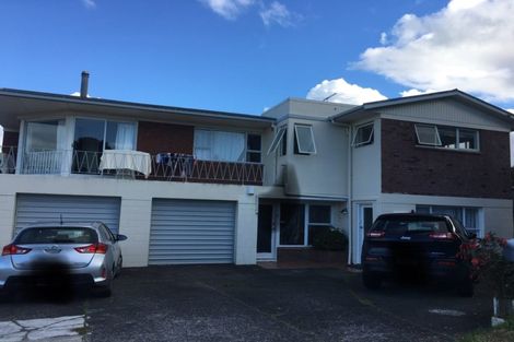 Photo of property in 1/369 East Coast Road, Mairangi Bay, Auckland, 0630