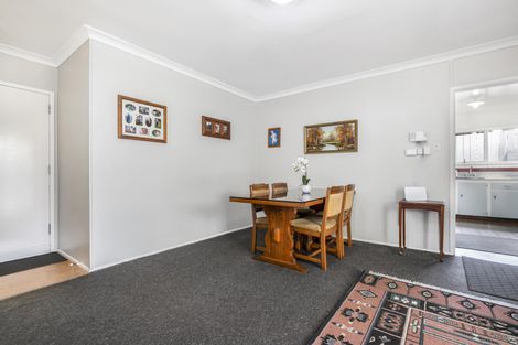 Photo of property in 16 Damian Way, Weymouth, Auckland, 2103