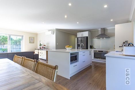 Photo of property in 23 Crabb Fields Lane, Riverhead, 0820