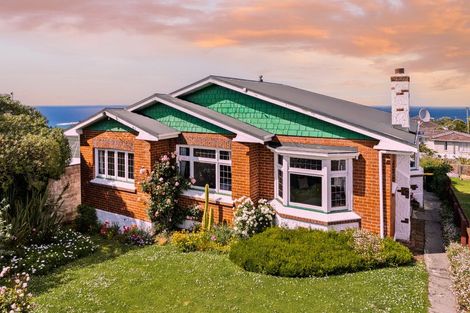 Photo of property in 12 Gloucester Street, Andersons Bay, Dunedin, 9013