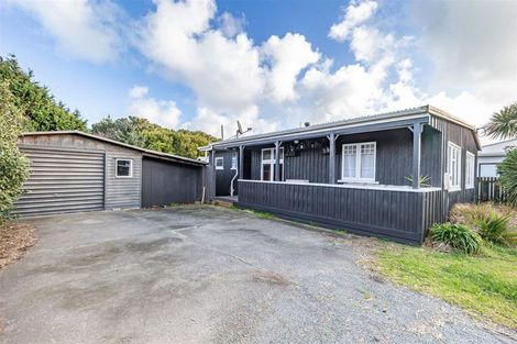 Photo of property in 619 Waitarere Beach Road, Waitarere Beach, Levin, 5510