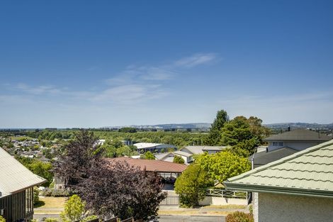 Photo of property in 76b Churchill Drive, Taradale, Napier, 4112