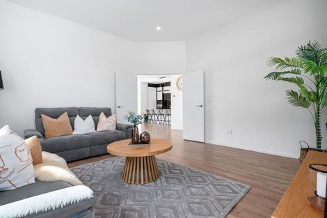 Photo of property in 12 Paiaka Place, Rototuna North, Hamilton, 3210