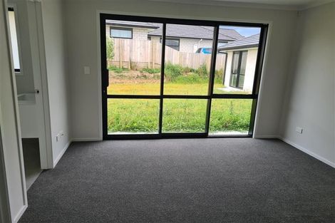 Photo of property in 18 Kapua Crescent, Rototuna North, Hamilton, 3210