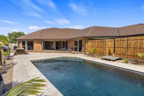 Photo of property in 30 Matene Place, Papamoa Beach, Papamoa, 3118