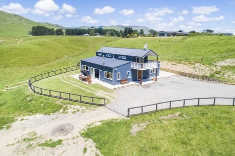 Photo of property in 34 Highland View Drive, Tokomaru, Palmerston North, 4474