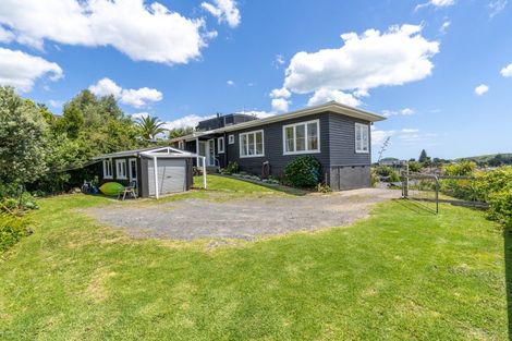 Photo of property in 37 Long Street, Raglan, 3225