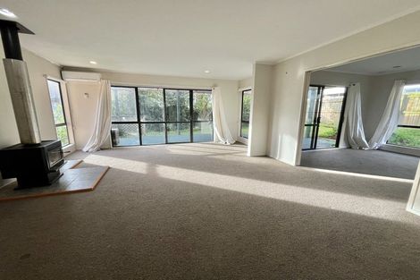 Photo of property in 40a Redoubt Road, Goodwood Heights, Auckland, 2105