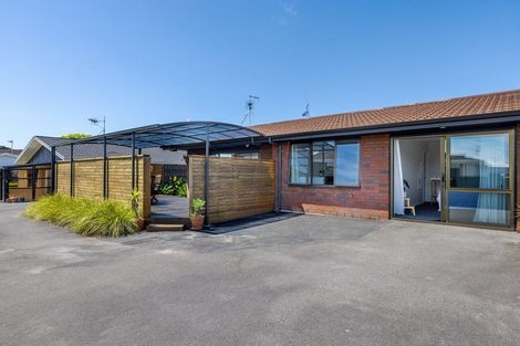 Photo of property in 2/419 Maunganui Road, Mount Maunganui, 3116