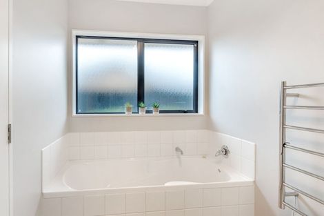 Photo of property in 108 Lowes Road, Rolleston, 7614