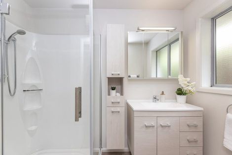 Photo of property in 2/149 Wairakei Road, Bryndwr, Christchurch, 8053