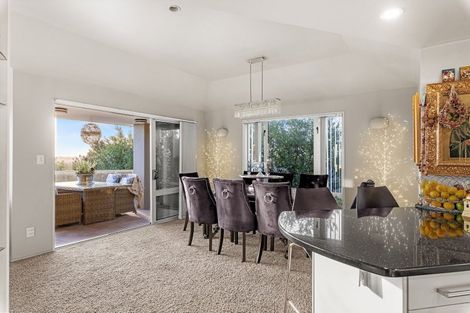 Photo of property in 16 Highcrest Heights, Westmorland, Christchurch, 8025