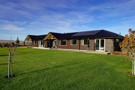 Photo of property in 272 Letts Gully Road, Letts Gully, Alexandra, 9393