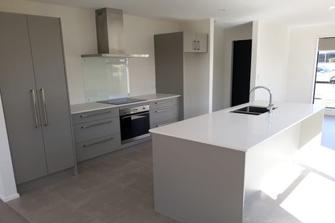 Photo of property in 10 Perendale Street, Belfast, Christchurch, 8051