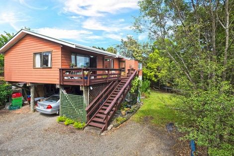 Photo of property in 33 Mellsop Avenue, Waiuku, 2123