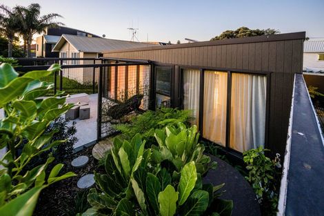 Photo of property in 83a Oceanview Road, Mount Maunganui, 3116