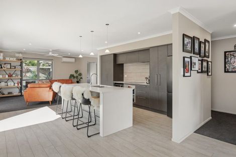 Photo of property in 87 Sandhurst Drive, Papamoa Beach, Papamoa, 3118