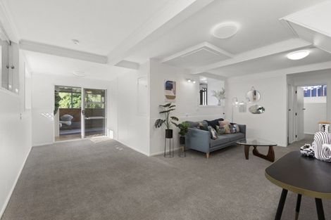 Photo of property in 49 Cron Avenue, Te Atatu South, Auckland, 0610