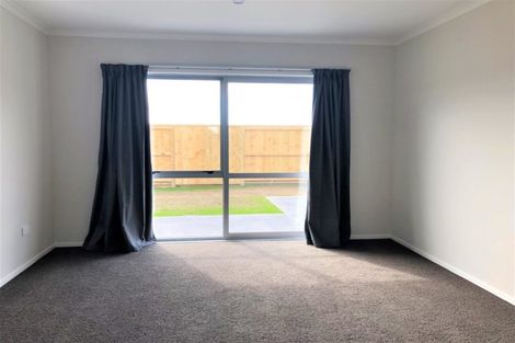 Photo of property in 30 Awataha Crescent, Pyes Pa, Tauranga, 3110