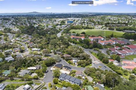 Photo of property in 1/4 Mcquoid Place, Glenfield, Auckland, 0629