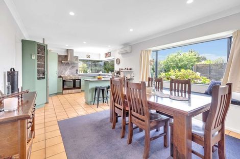 Photo of property in 14a Carthew Street, Feilding, 4702