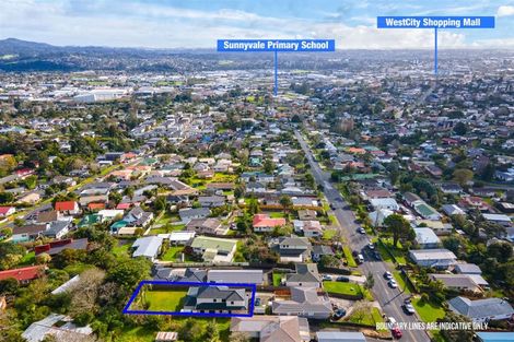 Photo of property in 99a Awaroa Road, Sunnyvale, Auckland, 0612