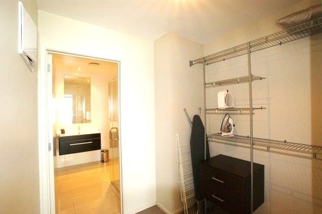 Photo of property in 33/8 Maunganui Road, Mount Maunganui, 3116