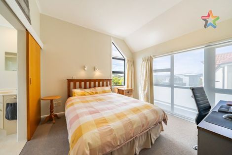 Photo of property in 3 George Gee Drive, Korokoro, Lower Hutt, 5012