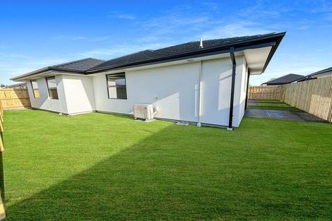 Photo of property in 16 Llew Summers Street, Belfast, Christchurch, 8051