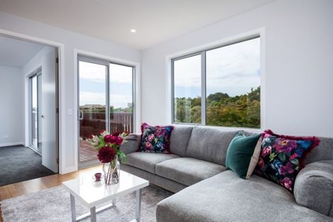 Photo of property in 2 Fern Lane, Whalers Gate, New Plymouth, 4310