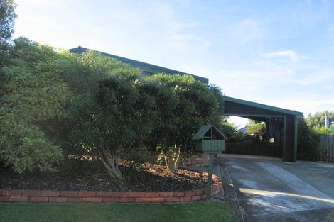 Photo of property in 15 The Yardarm, Whitby, Porirua, 5024