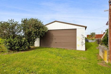 Photo of property in 17 Hobson Street, Normanby, Hawera, 4614