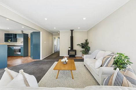 Photo of property in 8 Te Motu Road, Pukerua Bay, 5026