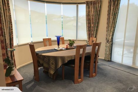 Photo of property in 19 Claverton Grove, Churton Park, Wellington, 6037