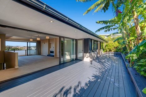Photo of property in 21 Bayview Park Lane, Orewa, 0931