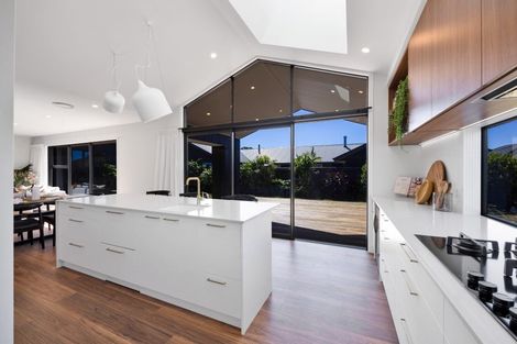 Photo of property in 27 Keene Drive, Bell Block, New Plymouth, 4312